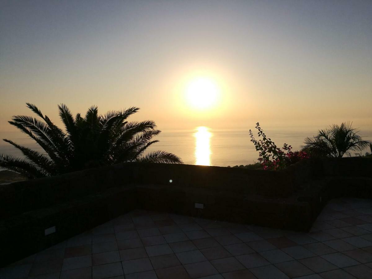 Hotel Dammusi Il Carrubo Kamma Exteriér fotografie